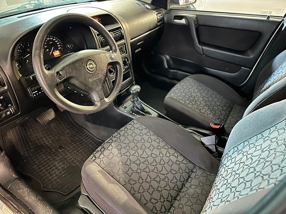 Opel Astra 5 of 5