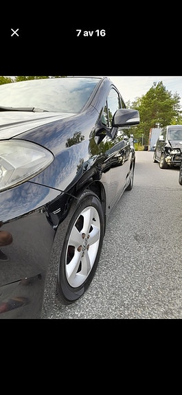 Honda FR-V 13 of 13