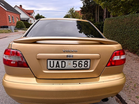 Volvo S40 5 of 5