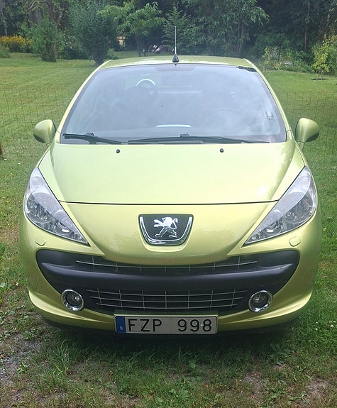 Peugeot 207 CC 3 of 5
