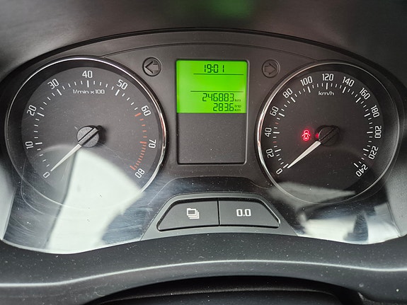 Skoda Fabia 7 of 12