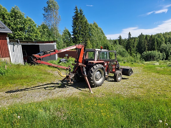 Massey Ferguson 595 2 of 3