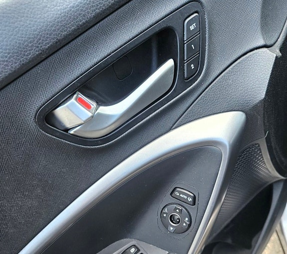 Hyundai Santa Fe 10 of 18