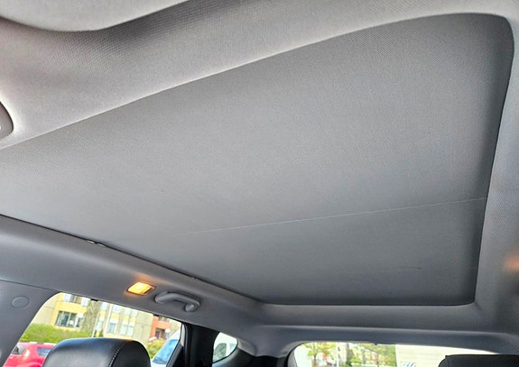 Hyundai Santa Fe 9 of 18