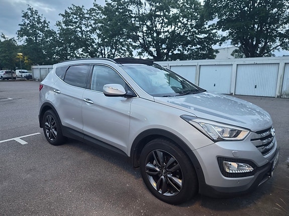 Hyundai Santa Fe 2 of 17