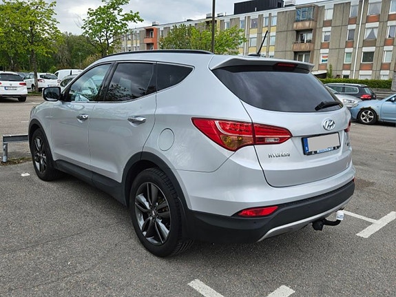 Hyundai Santa Fe 3 of 18