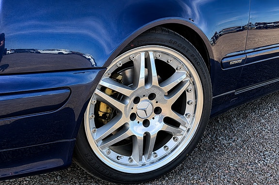 Mercedes-Benz CLK230 13 of 17