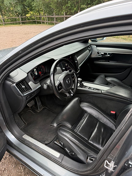 Volvo V90 5 of 5