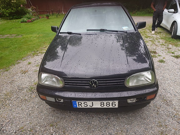 Volkswagen Golf III 2 of 5