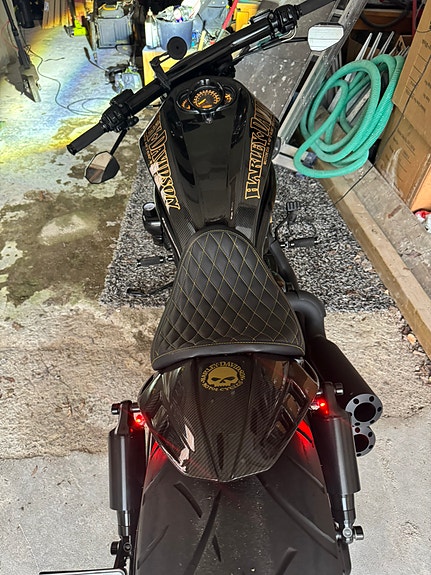 Harley-Davidson VRSCDX Night Rod Special 7 of 26