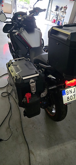 Honda VFR1200XD Crosstourer 6 of 9