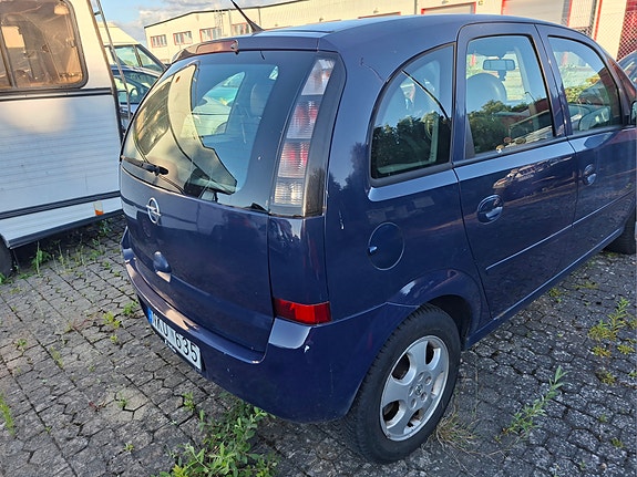 Opel Meriva 4 of 5