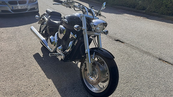 Honda VTX1800C 4 of 9