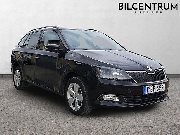 Skoda Fabia 2 of 8