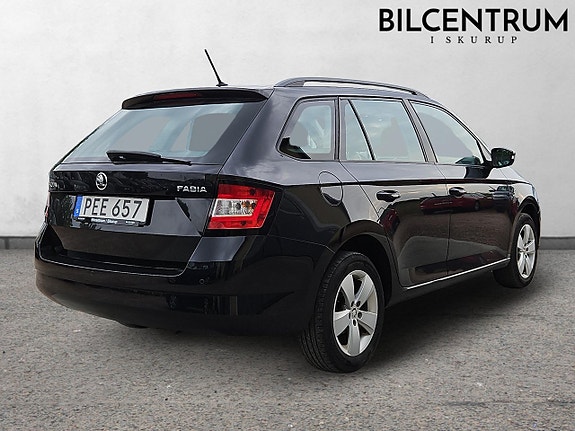 Skoda Fabia 3 of 8