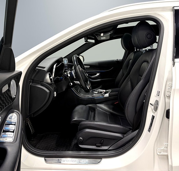 Mercedes-Benz C220 d 10 of 30