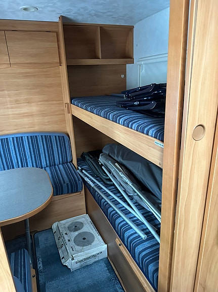 Adria 562 uk 5 of 8
