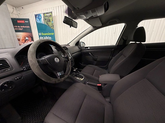Volkswagen Golf V 9 of 20