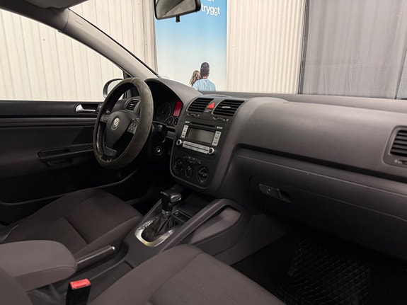 Volkswagen Golf V 15 of 20