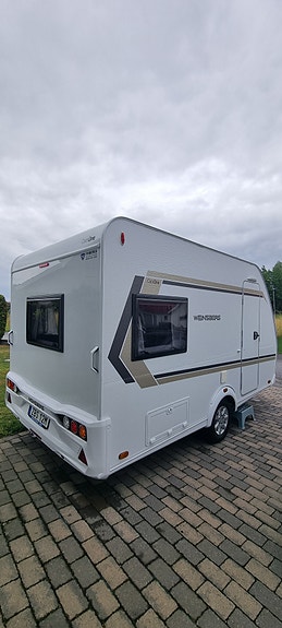 Weinsberg CaraOne 390PUH  200w solpanel 180 AH lithium 3 of 5