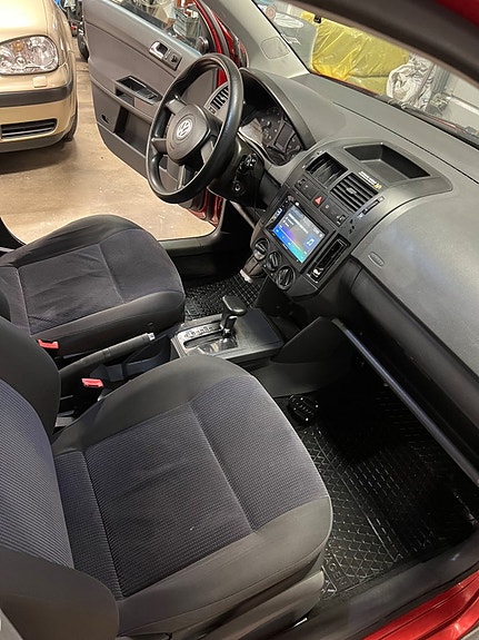 Volkswagen Polo 12 of 20