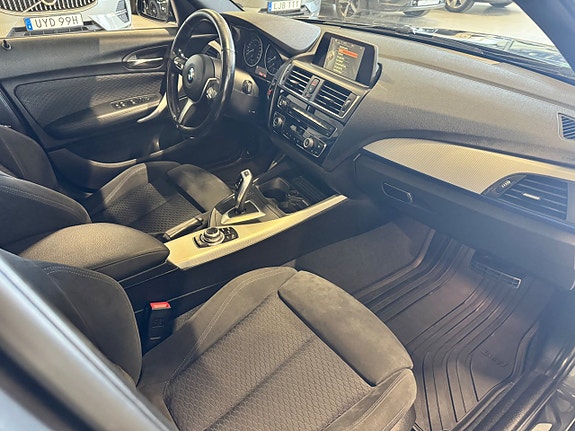 BMW 120d 10 of 22