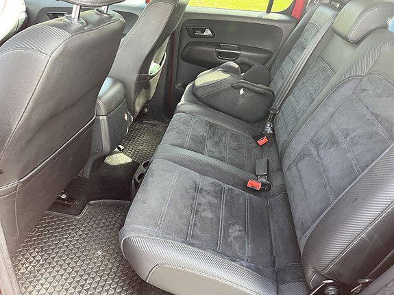 Volkswagen Amarok 6 of 7
