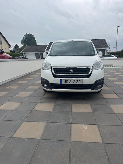 Peugeot Partner 4 of 5