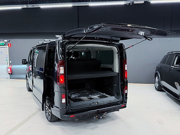 Renault Trafic 6 of 17