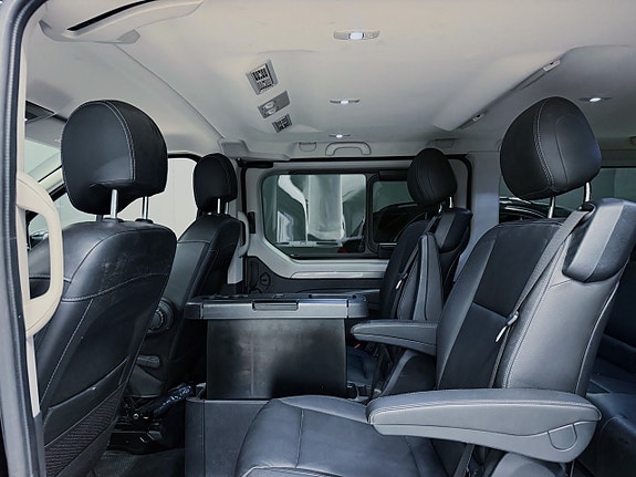 Renault Trafic 3 of 17