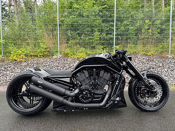 Harley-Davidson VRSCDX Night Rod FULL No Limit Custom 6 of 16