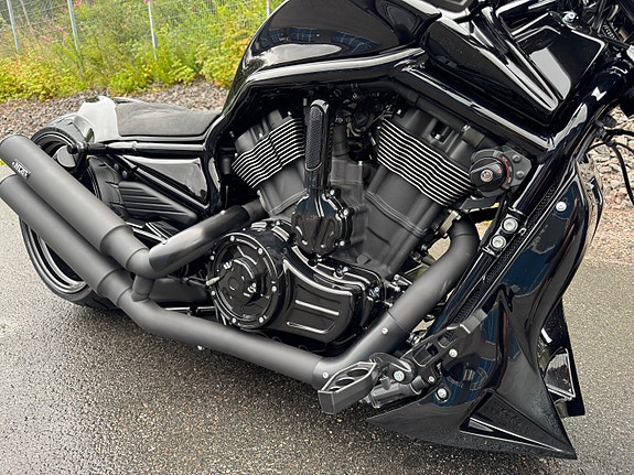 Harley-Davidson VRSCDX Night Rod FULL No Limit Custom 11 of 16