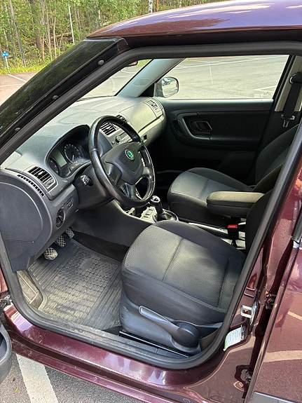 Skoda Fabia 3 of 6