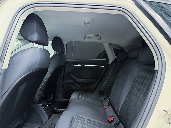 Audi A3 10 of 16