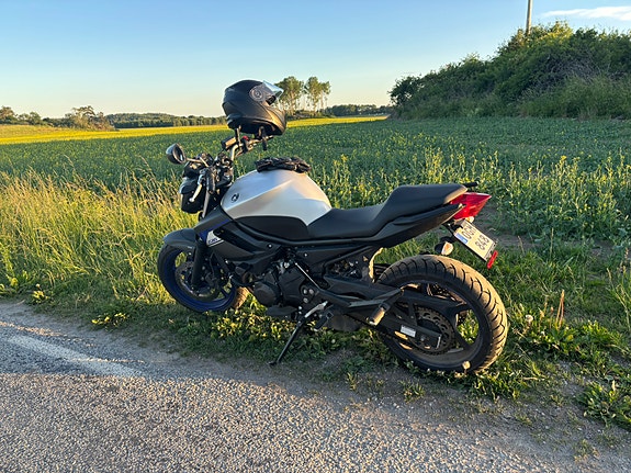 Yamaha XJ6 ABS 3 of 8