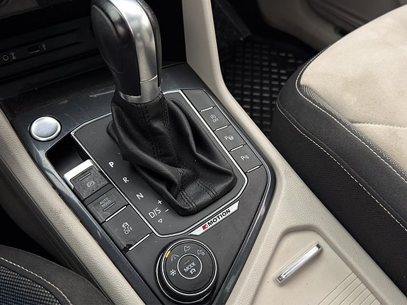 Volkswagen Tiguan 23 of 27