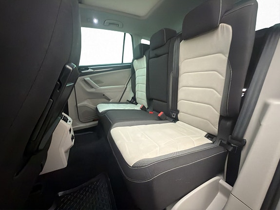 Volkswagen Tiguan 14 of 27