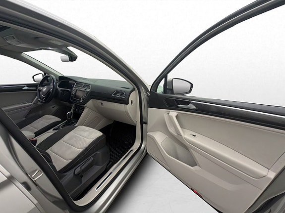 Volkswagen Tiguan 13 of 27