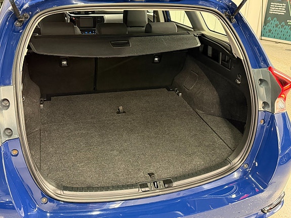 Toyota Auris 17 of 17