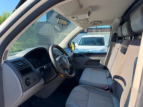 Volkswagen Transporter 5 of 5