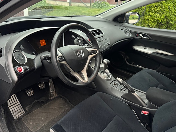 Honda Civic 2 of 5