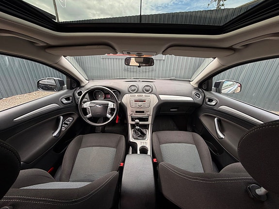 Ford Mondeo 9 of 9