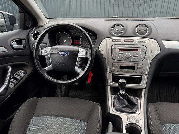 Ford Mondeo 8 of 9