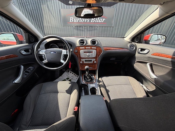 Ford Mondeo 9 of 9