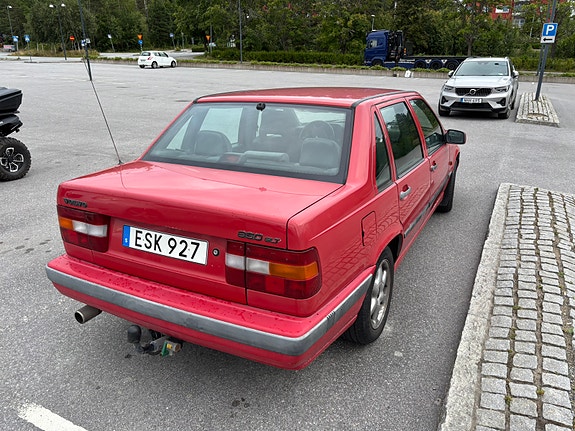 Volvo 850 3 of 5