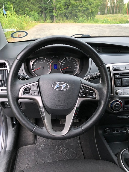 Hyundai i20 10 of 11