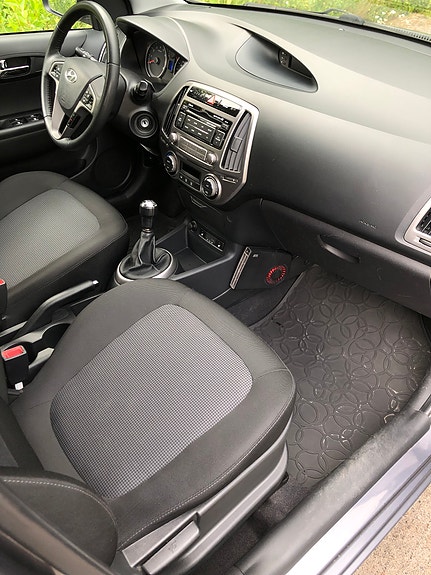 Hyundai i20 8 of 11