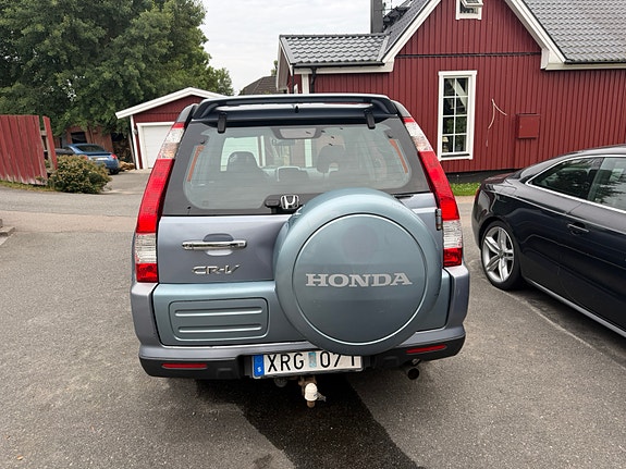 Honda CR-V 3 of 5