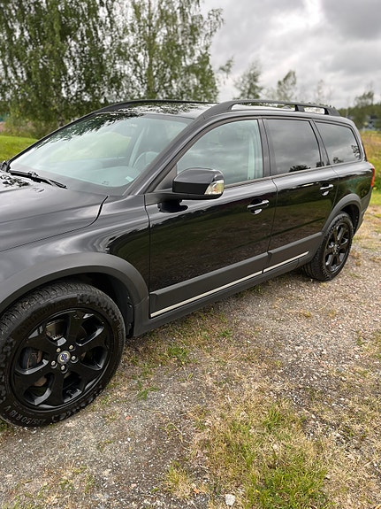 Volvo XC70 5 of 5