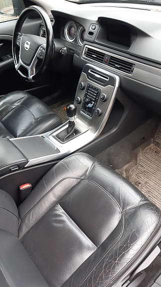 Volvo V70 4 of 4